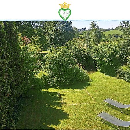 Domizil Salem "Large" 105 Qm, Direkt Am Naturschutzgebiet Und Schloss Salem, 2 X Schlafzimmer & 2 X Dusche & 30 Qm Terrasse & Privater Garten 300 Qm, Allergiker Geeignet Daire Dış mekan fotoğraf
