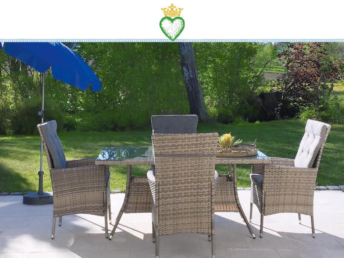 Domizil Salem "Large" 105 Qm, Direkt Am Naturschutzgebiet Und Schloss Salem, 2 X Schlafzimmer & 2 X Dusche & 30 Qm Terrasse & Privater Garten 300 Qm, Allergiker Geeignet Daire Dış mekan fotoğraf