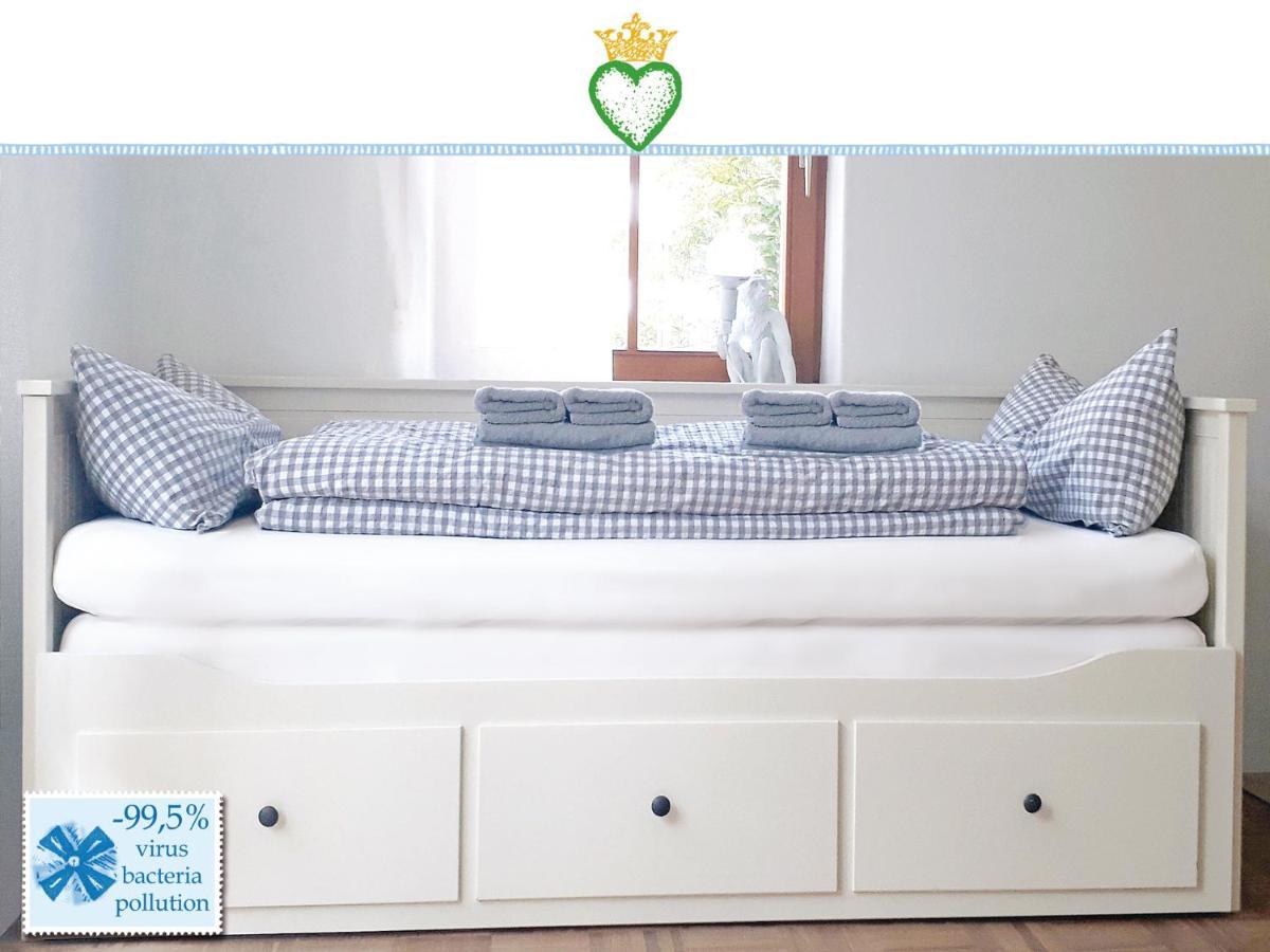 Domizil Salem "Large" 105 Qm, Direkt Am Naturschutzgebiet Und Schloss Salem, 2 X Schlafzimmer & 2 X Dusche & 30 Qm Terrasse & Privater Garten 300 Qm, Allergiker Geeignet Daire Dış mekan fotoğraf