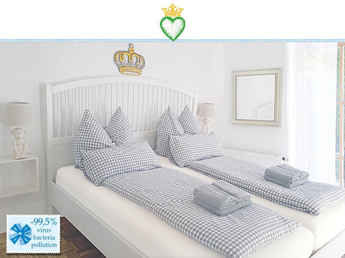 Domizil Salem "Large" 105 Qm, Direkt Am Naturschutzgebiet Und Schloss Salem, 2 X Schlafzimmer & 2 X Dusche & 30 Qm Terrasse & Privater Garten 300 Qm, Allergiker Geeignet Daire Dış mekan fotoğraf